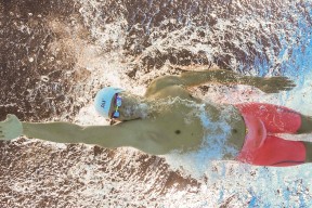 爱游戏体育官方入口-勇士队内部备战密集，争夺王座，勇士队具体位置