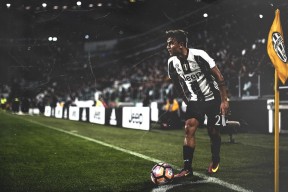 爱游戏平台-中超球队积分榜新格局形成，中超积分最新排名